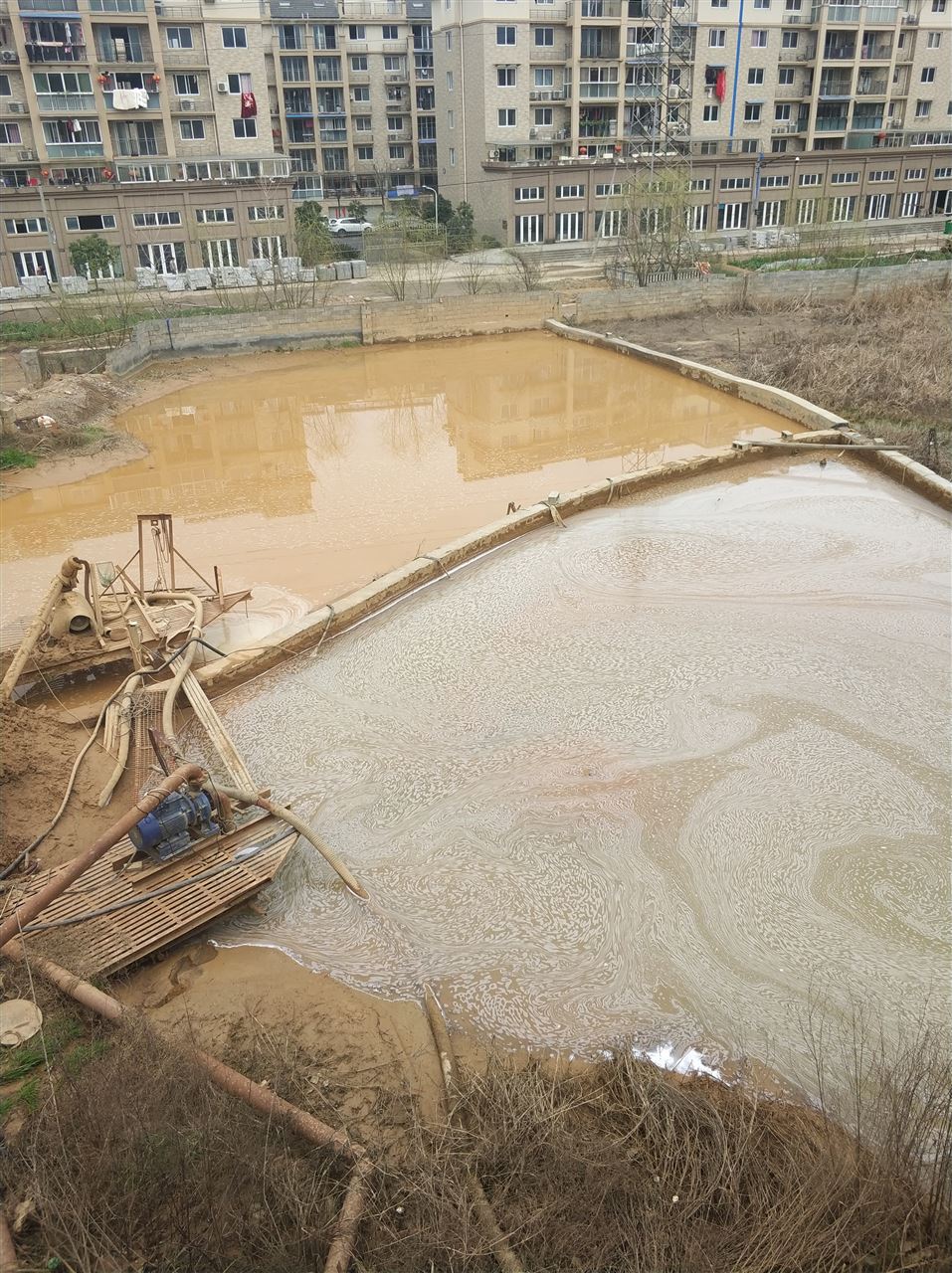赤壁沉淀池淤泥清理-厂区废水池淤泥清淤